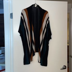 Long asymmetric cardigan
